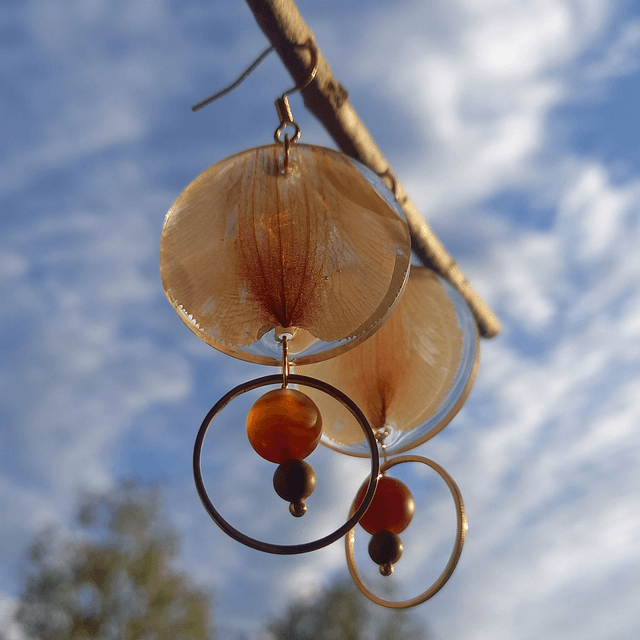 Boucles d'oreilles ∙ doré Fleurs séchées et perles de Cornaline et Jaspe Alstromeria 