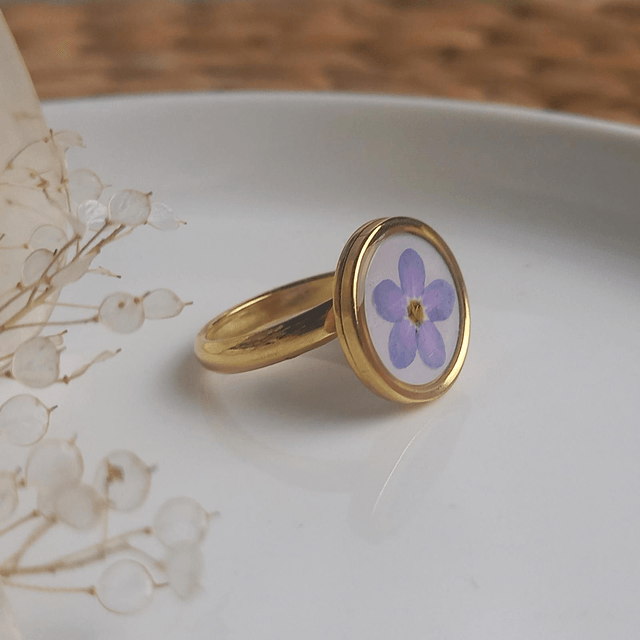Bague dorée ◦ Fleur de Myosotis