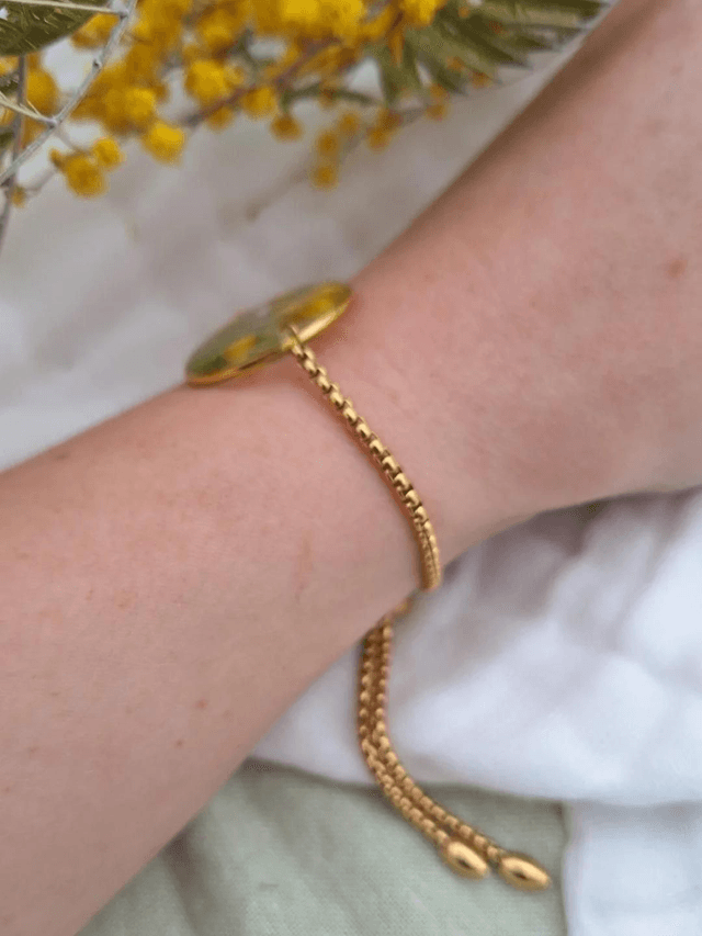 Bracelet coulissant doré · Fleurs de Mimosa