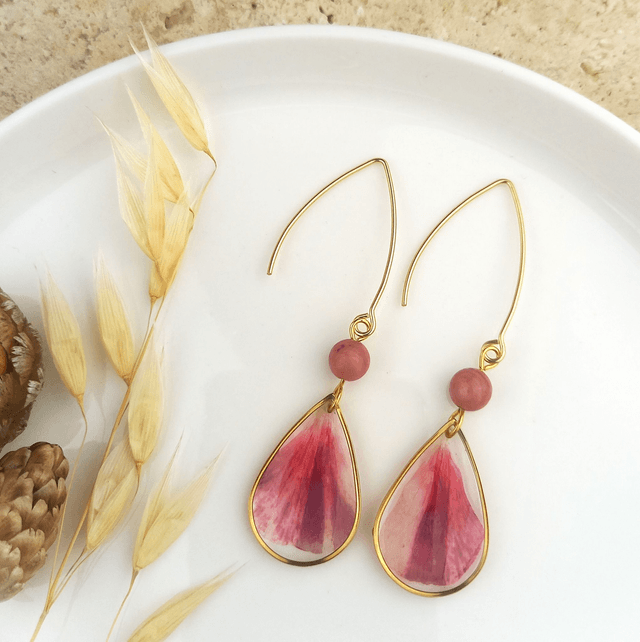 Boucles d'oreilles ∙ doré gouttes de fleurs et pierre naturelle