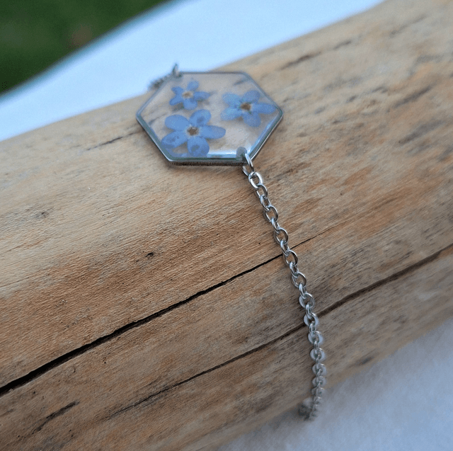 Bracelet argenté · hexagonal Myosotis
