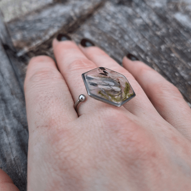 Bague argentée hexagonale ⬡ Fumaria