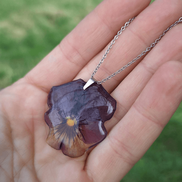 Collier petite Pensée • Viola cornuta • argenté 