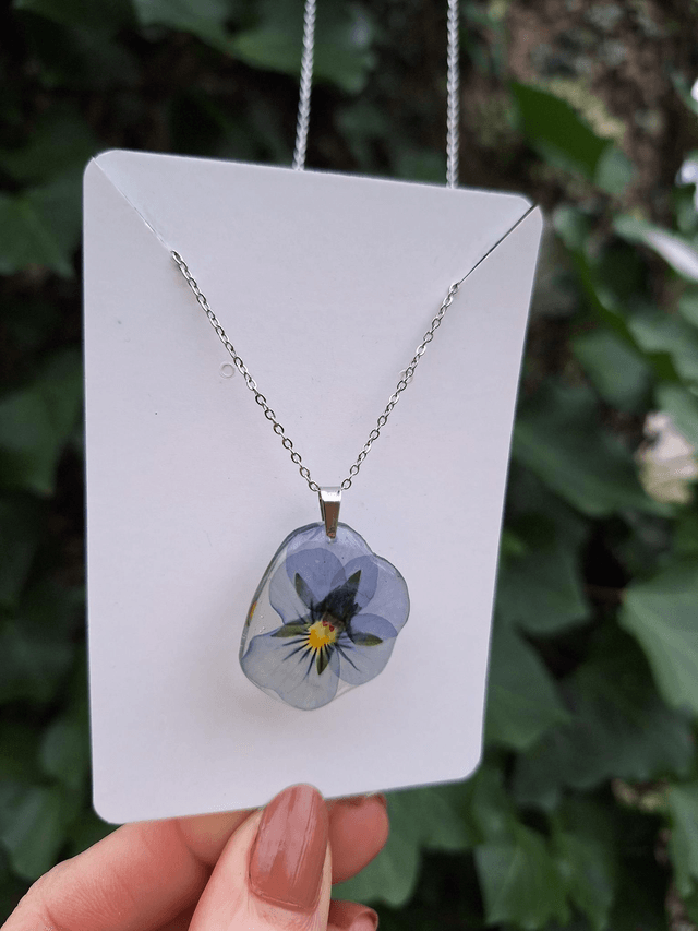 Collier petite Pensée • Viola cornuta • argenté 