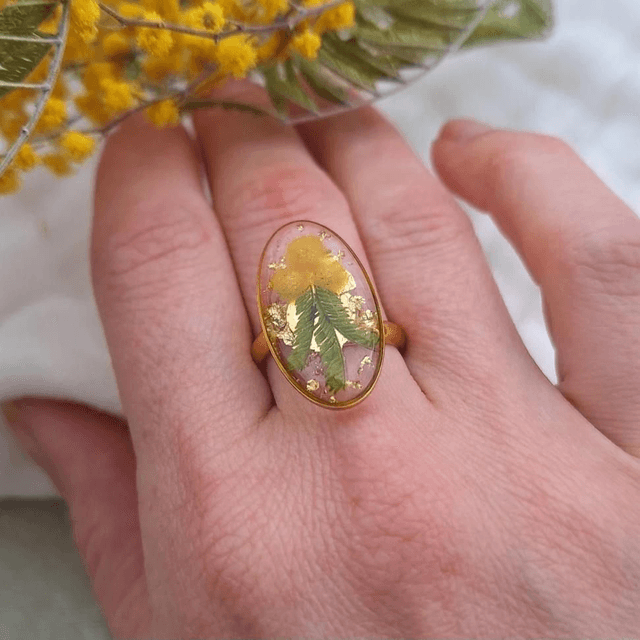 Bague dorée · Hermine bretonne en Fleurs de Mimosa