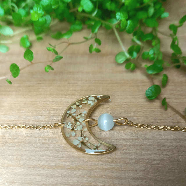 Bracelet doré · Luna Fleurs séchées et pierre naturelle