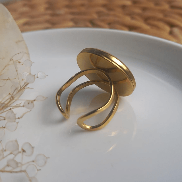 Bague dorée ◦ Fittonia