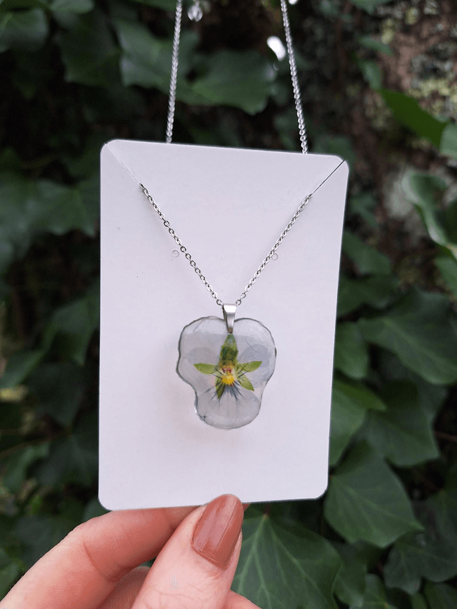 Collier petite Pensée • Viola cornuta • 