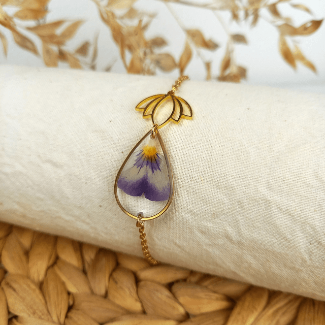 Bracelet doré ∙ Lotus et Viola cornuta