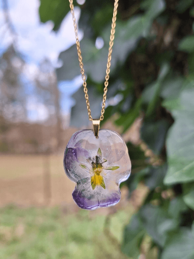 Collier petite Pensée • Viola cornuta • doré