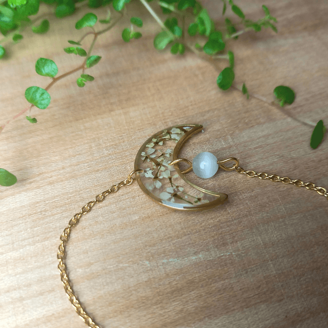 Bracelet doré · Luna Fleurs séchées et pierre naturelle
