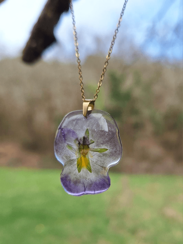 Collier petite Pensée • Viola cornuta • doré
