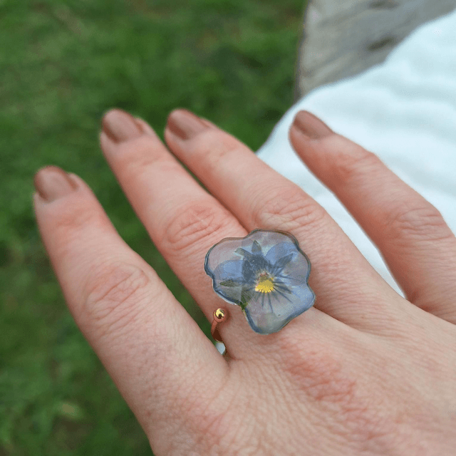 Bague petite Pensée • Viola cornuta • doré