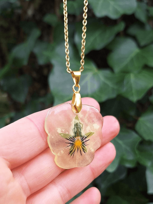 Collier Pensée • doré 
