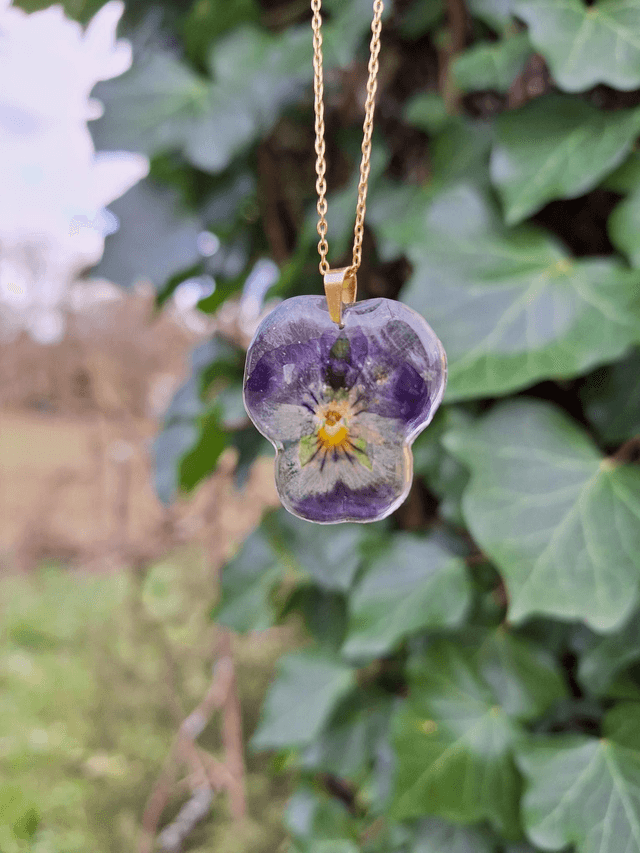 Collier petite Pensée • Viola cornuta • doré