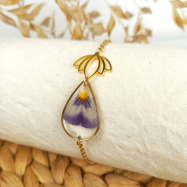 Bracelet doré ∙ Lotus et Viola cornuta